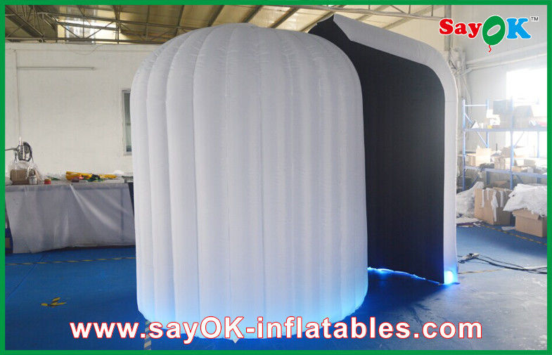 Advertising Booth Displays Rounded Inflatable Photo Booth Fire-Proof Cloth With Led Lights